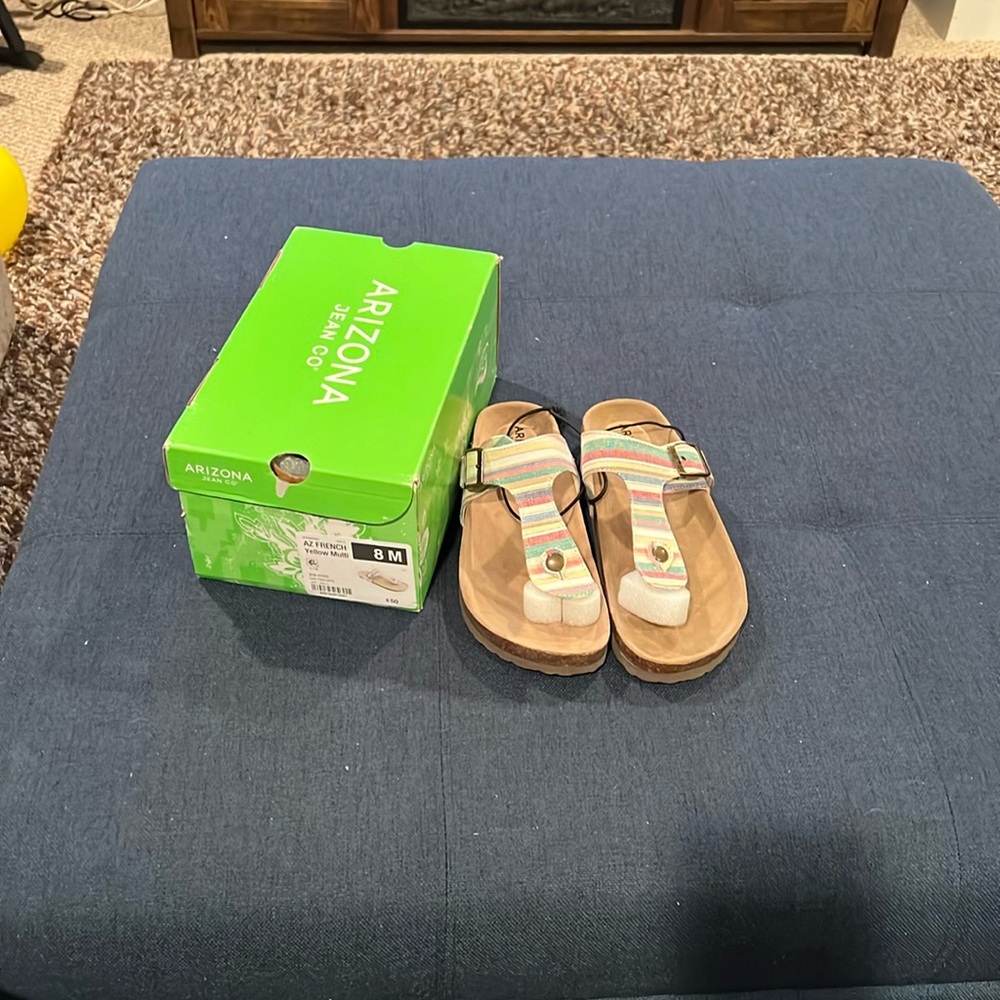 NWT Arizona Jean Co multi color sandals (size 8M)